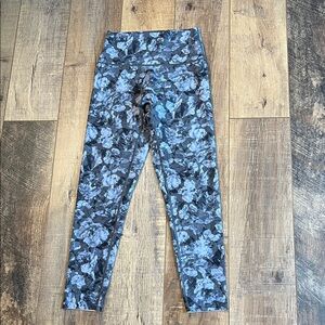 Offline By Aerie Goals High Rise 7/8 Leggings Blue Floral Print Medium